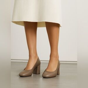 Women's gray Block Heel Shoes size 8.5